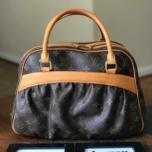 Authentic Louis Vuitton Mizi Handbag